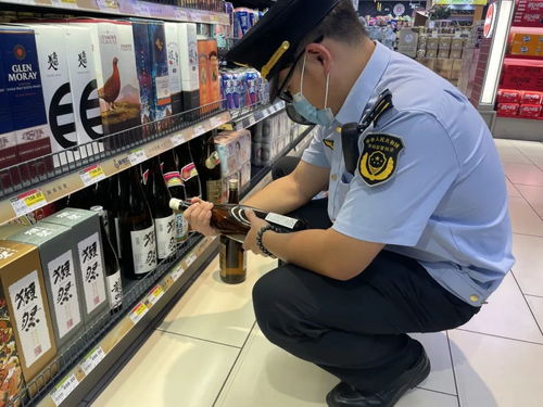 上海金山突擊檢查超市日料店，嚴(yán)防日本福島等地禁進口食品流入市場